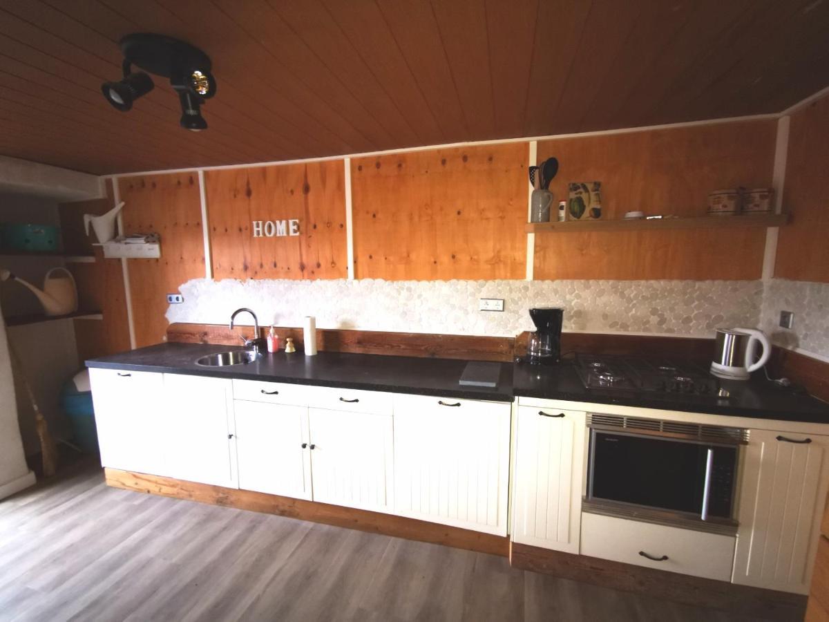 Mooi Ruim Appartement In Antieke Stadsboerderij Schönecken 外观 照片